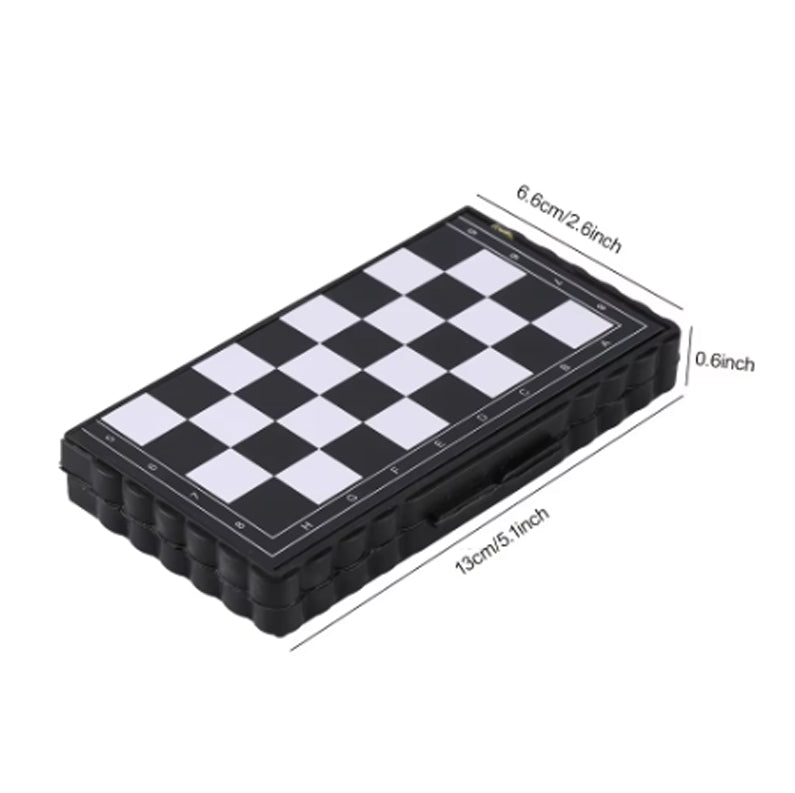 Mini Portable Handy Chess Set - Magnetised - Store in your pocket while travelling