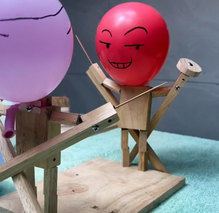 Bamboo Battle Puppets - Balloon Popping Fencing Game - Lots of fun!